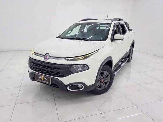 FIAT TORO 1.8 16V EVO FLEX FREEDOM AT6 FIAT TORO 1.8 16V EVO FLEX FREEDOM AT6